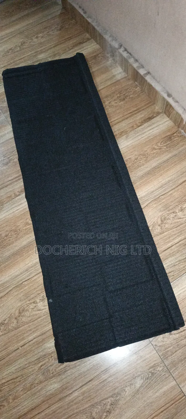 Docherich Plain Black Shingle Stone Coated Roofing Sheet