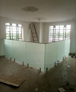 Topless Glass Handrail