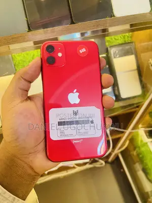 Apple iPhone 11 64 GB Red