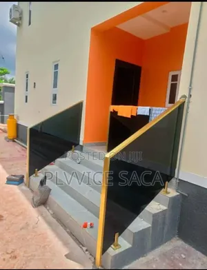Gold Top Black Glass Handrail