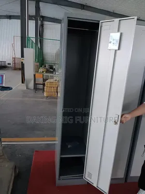 Single Door Metal Wardrobe