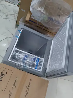 Midea 143l Chest Freezer With Thick Insulation and Long Cooling