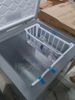 Midea 143 Litres Deep Freezer With Stable Cooling for Home, Office