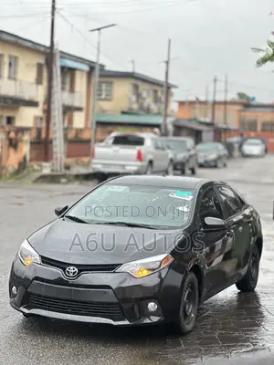 Toyota Corolla 2016 Black