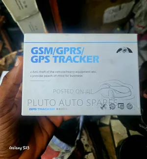 Universal GPS/GSM/GPRS Vehicle Tracker for Cars, Suvs, Buses Trucks