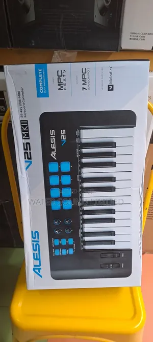 Alesis V25 MKLL Keyboard Controller