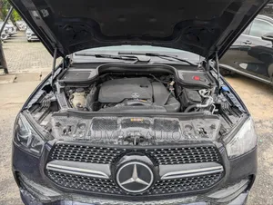 Mercedes-Benz GLE-Class GLE 350 2022 Blue