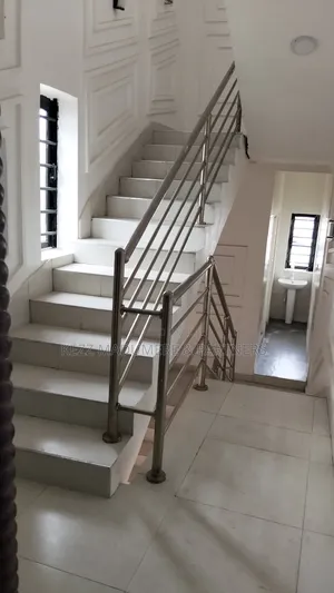 To Let : Semi Furnished 1st Floor Shop at Choba