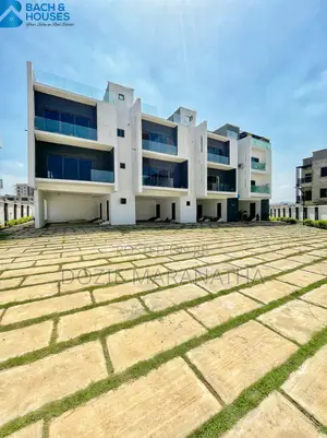 3bdrm Townhouse/Terrace in Mabushi for sale