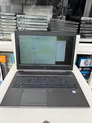 Laptop HP ZBook Studio G5 32GB Intel Core i7 SSD 512GB