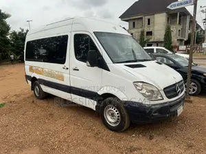 Mercedes-Benz Sprinter 2011 White