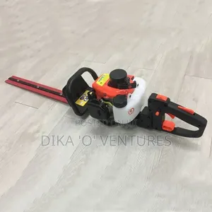 Hedge Trimmer 25.4cc - 2-Stroke Engine 0.7kw, 8500rpm, Tank