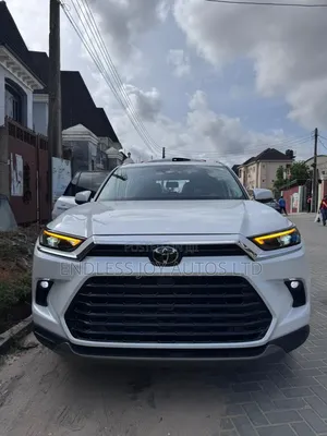 Toyota Grand Highlander Limited AWD 2024 White
