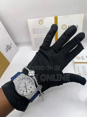 Xvip 100% Bussdown Moissanite Hublot Wristwatch  and Bracelet