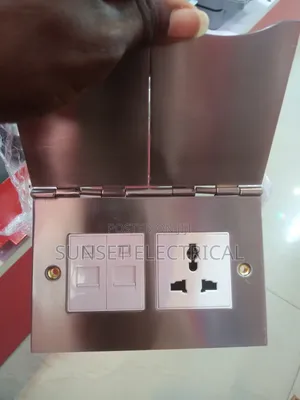 Floor Socket With 2 Data Pot