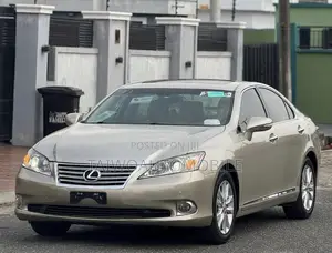 Lexus ES 350 2012 Gold