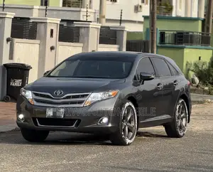 Toyota Venza 2011 Gray