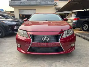 Lexus ES 2014 Red