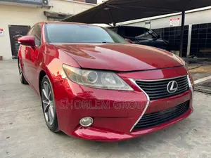 Lexus ES 2014 Red