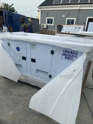 Perkins 80kva Strong Soundproof Generator