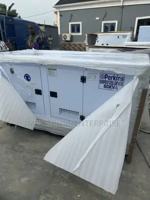 Perkins Stamford 80kva Soundproof Generator