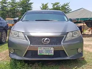 Lexus ES 2014 Gray