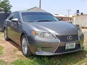 Lexus ES 2014 Gray