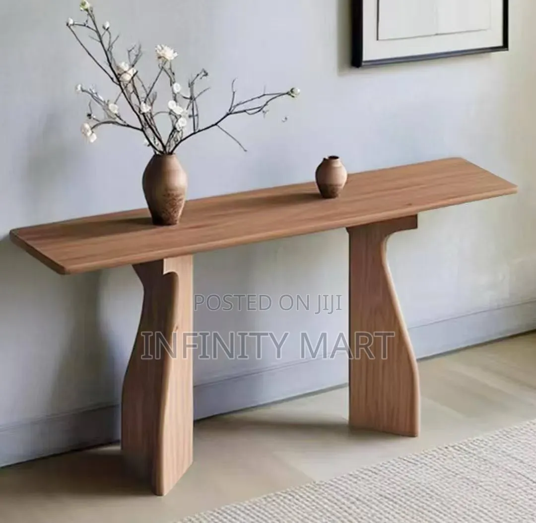 Matte Table Console