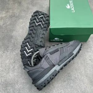 Original Lacoste Runner Triple Black