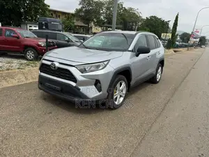 Toyota RAV4 2019 Silver