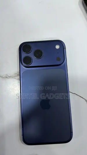 Apple iPhone 17 Pro Max 256 GB Blue