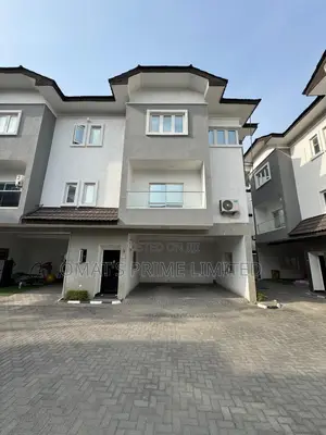 3bdrm Townhouse/Terrace in Lekki Phase 1 for sale