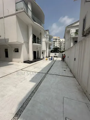 Concrete Floor