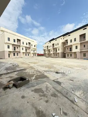 5bdrm Duplex in Life Camp for sale