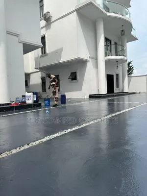 Concrete Floor Polished, Color Hardener