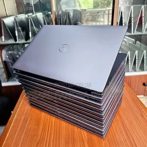 Laptop Dell Precision 5540 16GB Intel Core i7 SSD 512GB
