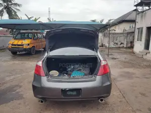 Honda Accord 2010 Gray