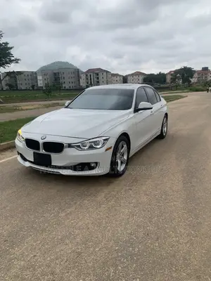 BMW 320i 2013 White