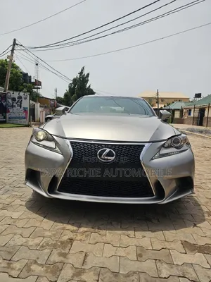 Lexus IS 2016 Gray