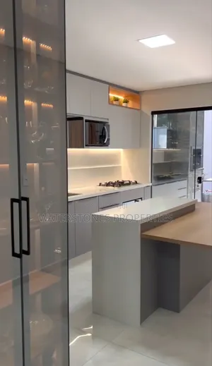4bdrm Duplex in Dla Estate, Oshimili South for sale