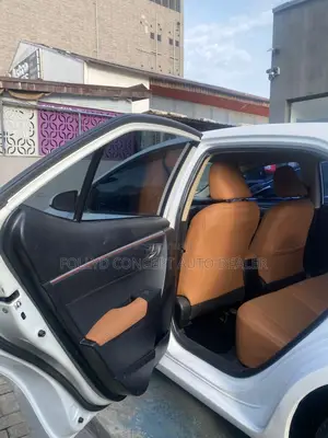 Toyota Corolla L 4dr Sedan (1.8L 4cyl 4A) 2015 White