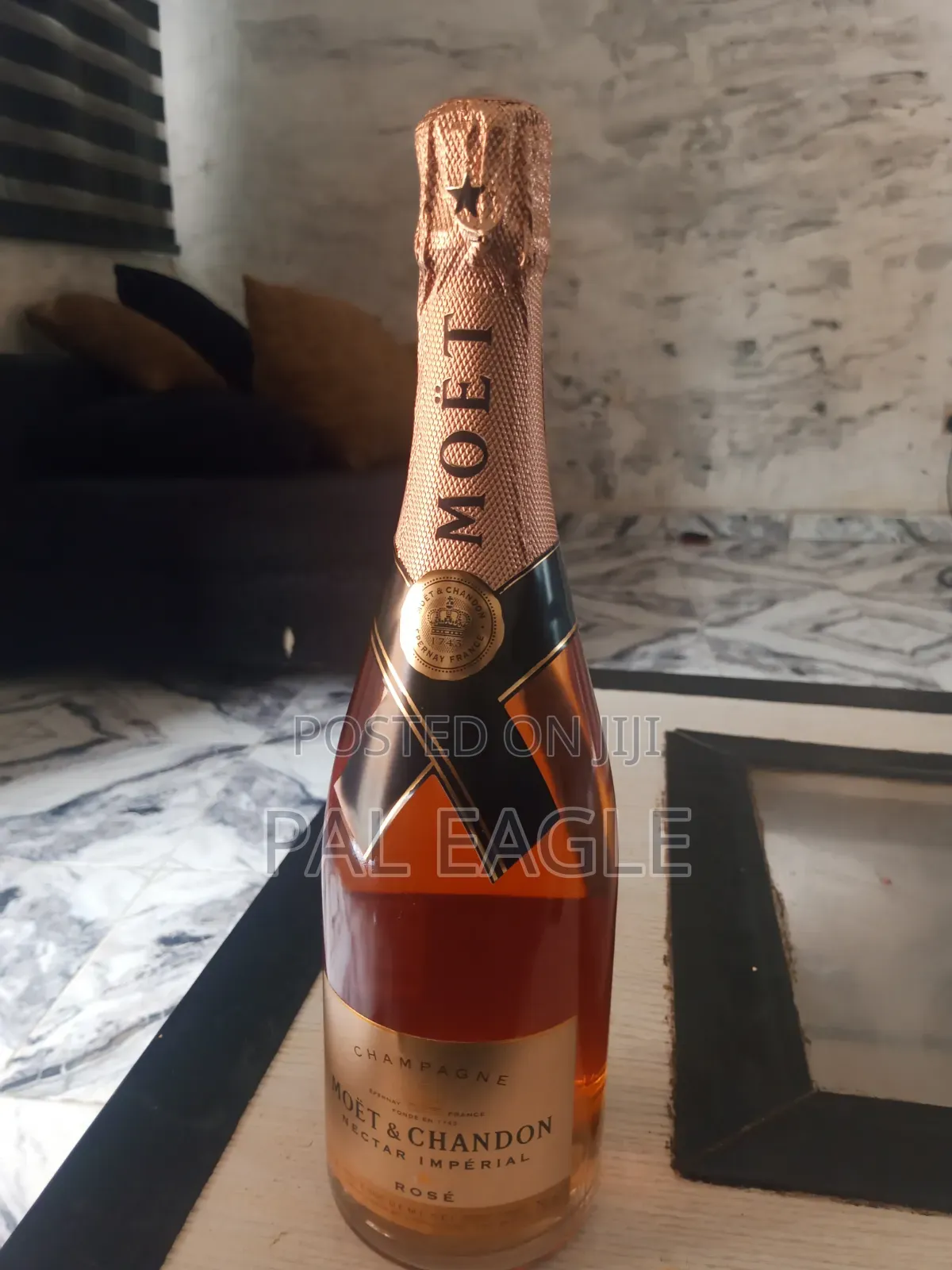 Moet Necta Rose