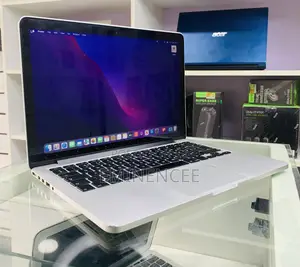 Laptop Apple MacBook Pro 2015 8GB Intel Core i5 SSD 256GB