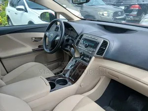 Toyota Venza 2010 Red