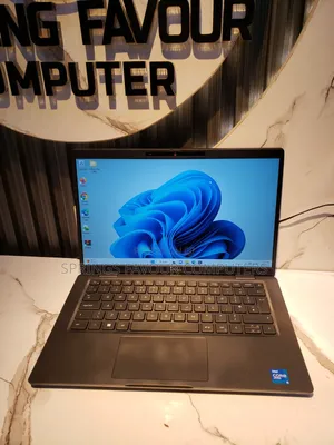 Laptop Dell Latitude 7320 16GB Intel Core i5 SSD 256GB