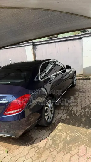 Mercedes-Benz C300 Base AWD 4Matic Sedan (2.0L 4cyl 7A) 2015 Blue