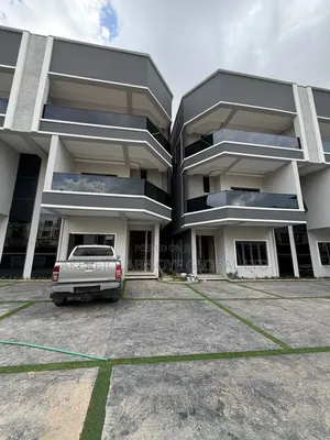 4bdrm Duplex in Utako, Abuja for sale
