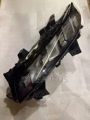Suzuki Fronx Headlight