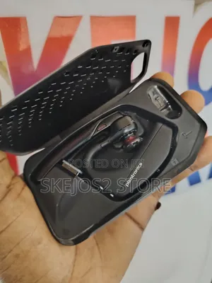Plantronics Poly Voyager 5200 Wireless Headset