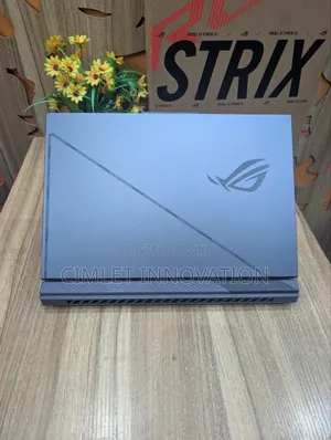 Laptop Asus ROG Strix G16 G614 16GB Intel Core i7 SSD 1T